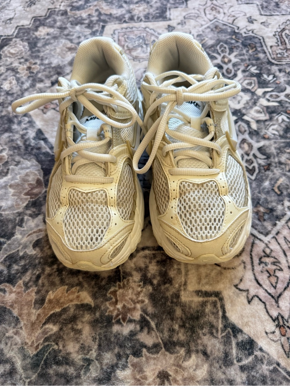 Nike V5 RNR SE